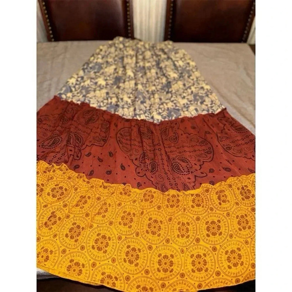 Lakhays Women's Boho Elephant Three-Tiered Long Skirt SM Multicolor - Picture 10 of 10